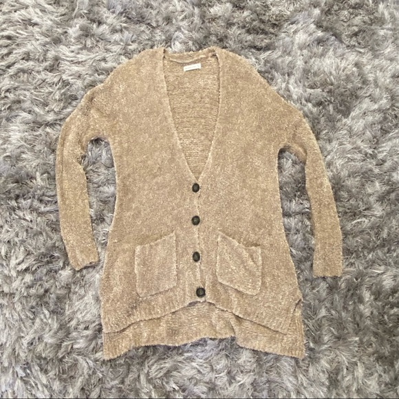 Ambercombie & Fitch New York women oversized slouchy cardigan. Size XS/S. Used. - Picture 5 of 8